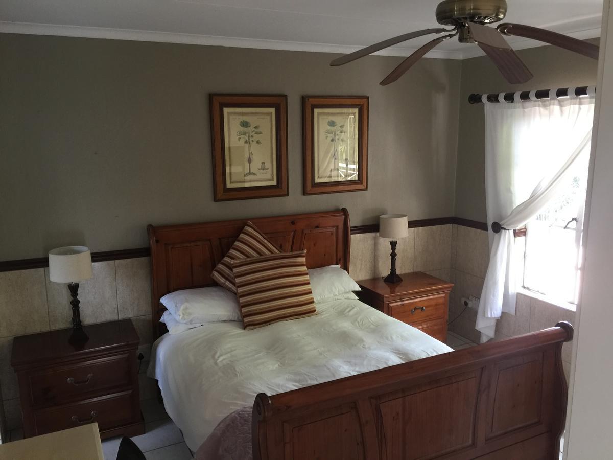 Summerview Guest Lodge Йоханнесбург Экстерьер фото